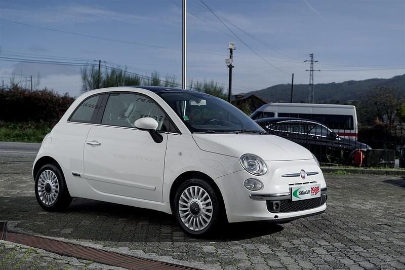 Usado Fiat 500 Lounge 69 HP (50 kW) 2014 Branco Citadino