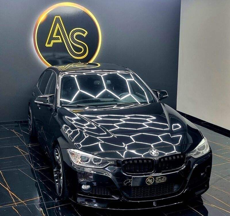 Preto Usado 2014 BMW 320 M Performance Sedan | € 21.999 (Preço justo) - Imagem 1/4