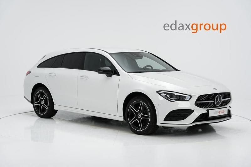 Branco Usado 2022 Mercedes CLA250 Shooting Brake AMG line Carrinha | € 29.990 - Imagem 1/4