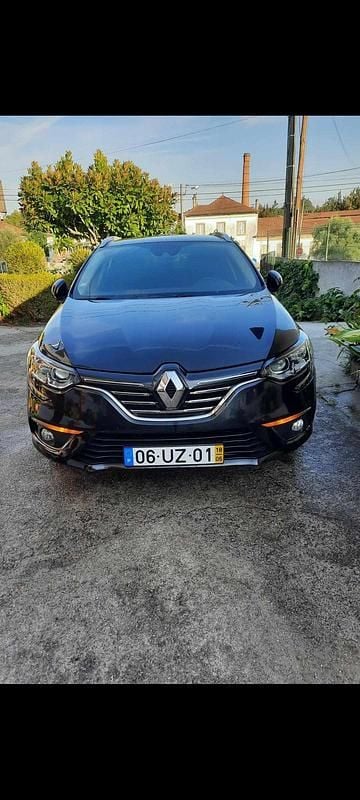 Preto Usado 2018 Renault Mégane GrandTour Carrinha | € 17.950 (Preço elevado) - Imagem 1/4