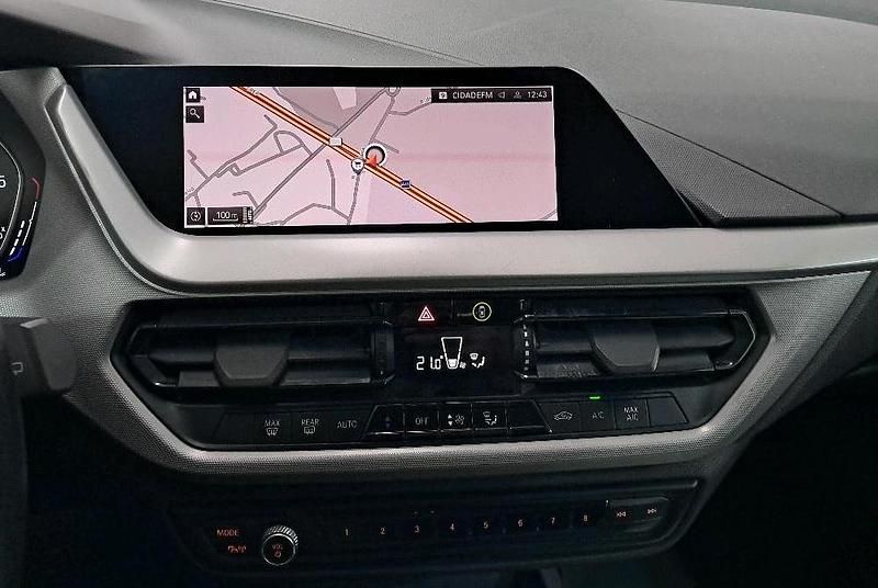 Usado BMW 116 116 HP (85 kW) 2021 Preto Citadino