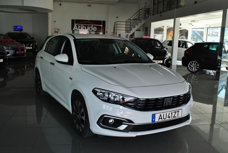 Branco Usado 2022 Fiat Tipo Carrinha | € 17.750 (Preço justo) - Imagem 1/4