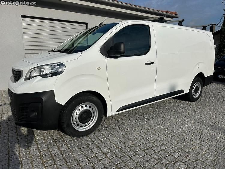 Usado Peugeot Expert Premium 122 HP (89 kW) 2018 Branco Van