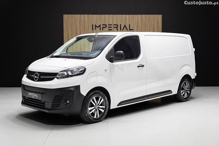Branco Usado 2021 Opel Vivaro-e Combi Van | € 28.950 - Imagem 1/1