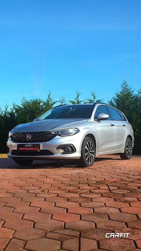 Usado Fiat Tipo Lounge 120 HP (88 kW) 2017 Cinza Carrinha