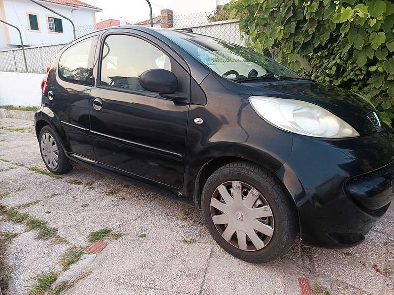 Usado 2006 Peugeot 107 Citadino | € 2.700 (Bom preço) - Imagem 1/4