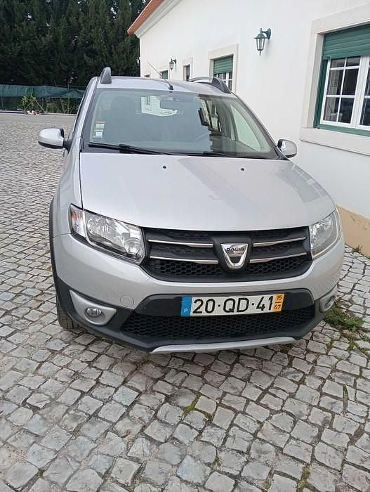 Usado 2015 Dacia Sandero Stepway Citadino | € 8.000 (Preço elevado) - Imagem 1/4