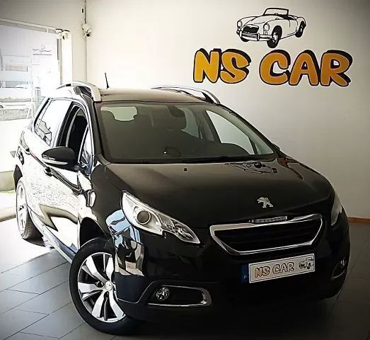 Preto Usado 2015 Peugeot 2008 Active SUV | € 11.850 (Preço justo) - Imagem 1/4