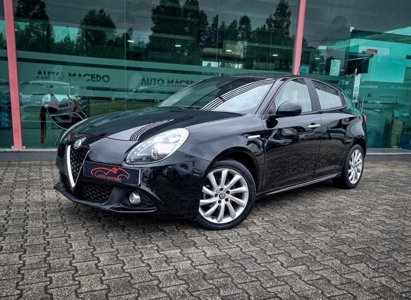 Preto Usado 2017 Alfa Romeo Giulietta Citadino | € 15.750 (Preço justo) - Imagem 1/4
