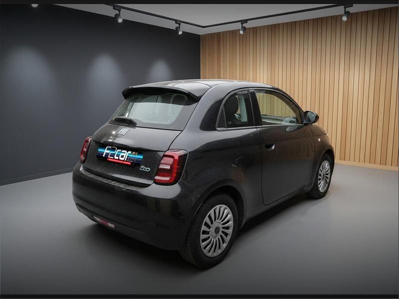 Usado Fiat 500e 86 kW (118 HP) 2023 Preto