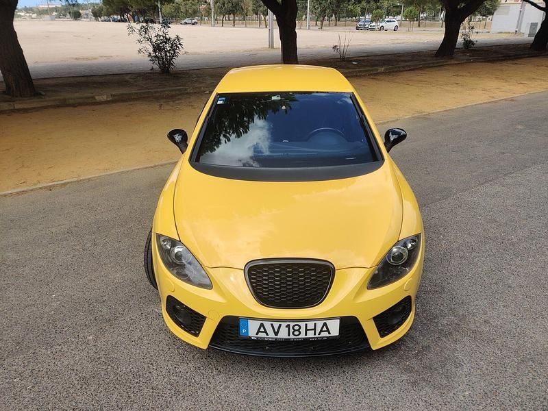 Usado Seat Leon CUPRA 240 HP (176 kW) 2009 Amarelo Citadino