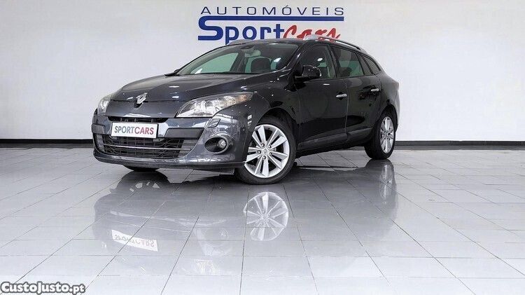 Cinza Usado 2010 Renault Mégane GrandTour Bose Edition Carrinha | € 8.950 (Preço elevado) - Imagem 1/1
