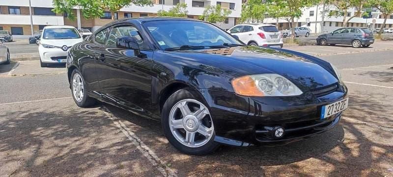 Preto Usado 2004 Hyundai Coupé Coupé | € 5.000 - Imagem 1/4