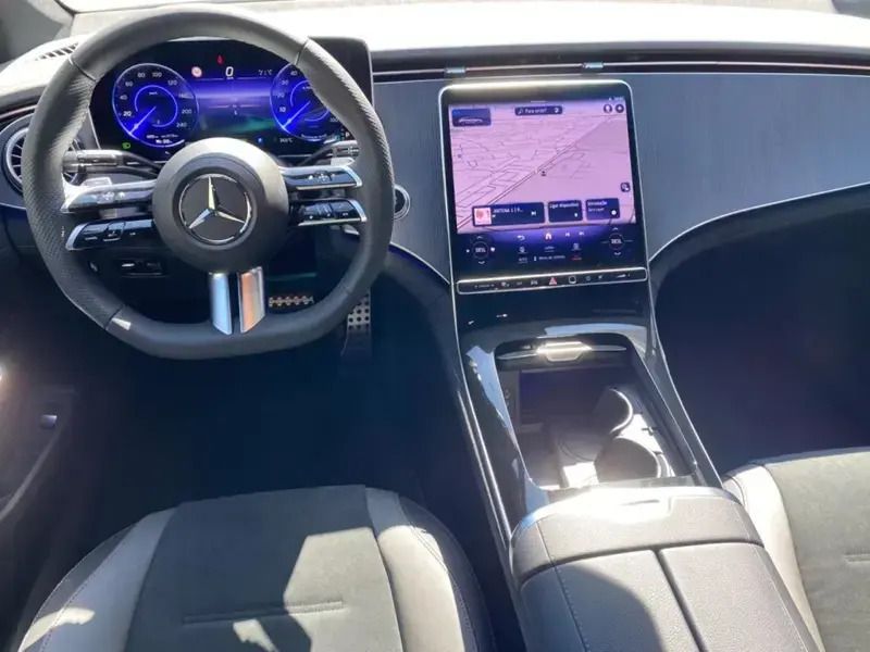 Usado Mercedes EQE350 AMG 214 kW (292 HP) 2023 Preto obsidian Sedan