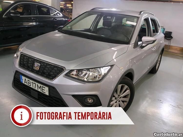 Cinza Usado 2020 Seat Arona Style SUV | € 13.690 (Preço elevado) - Imagem 1/1