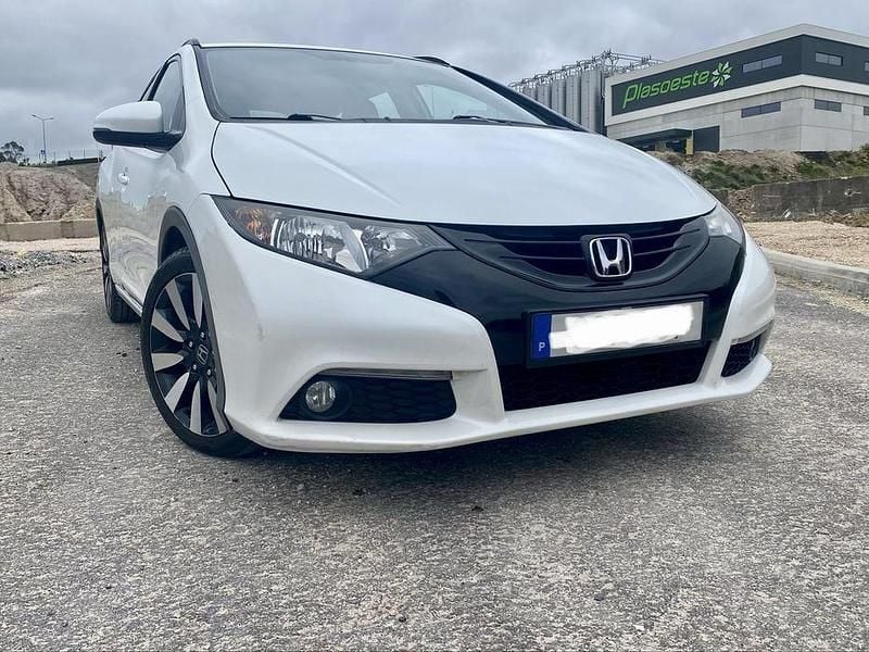 Usado Honda Civic Sport 120 HP (88 kW) 2014 Carrinha