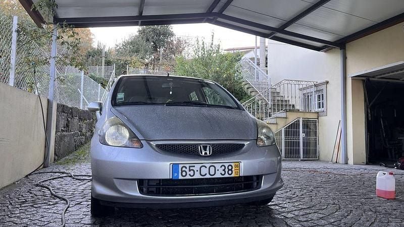 Usado 2006 Honda Jazz Citadino | € 4.250 (Preço justo) - Imagem 1/4