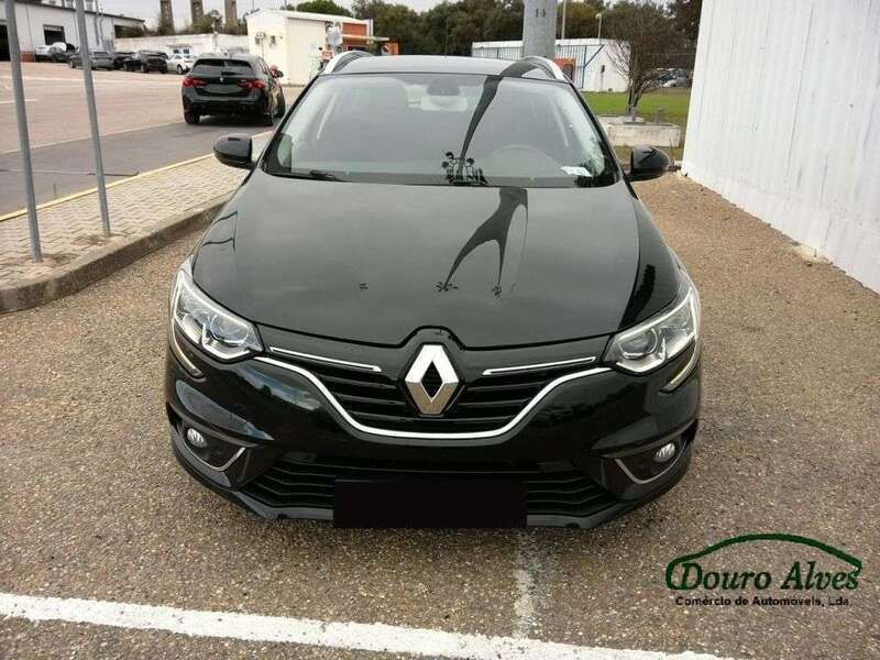 Preto Usado 2020 Renault Mégane IV Carrinha | € 15.880 (Preço justo) - Imagem 1/4