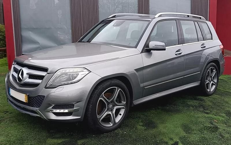 Usado Mercedes GLK250 204 HP (150 kW) 2014 Cinza antracite SUV