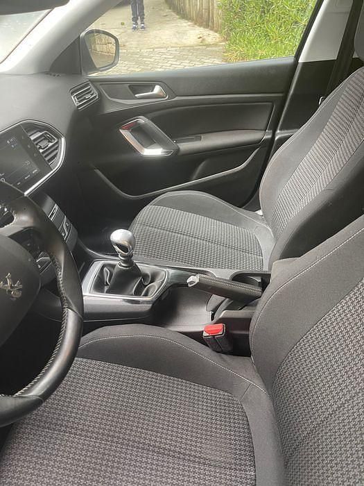 Usado Peugeot 308 101 HP (74 kW) 2020 Sedan