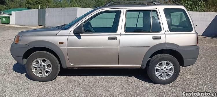 Cinza Usado 2000 Land Rover Freelander SUV | € 3.990 - Imagem 1/1