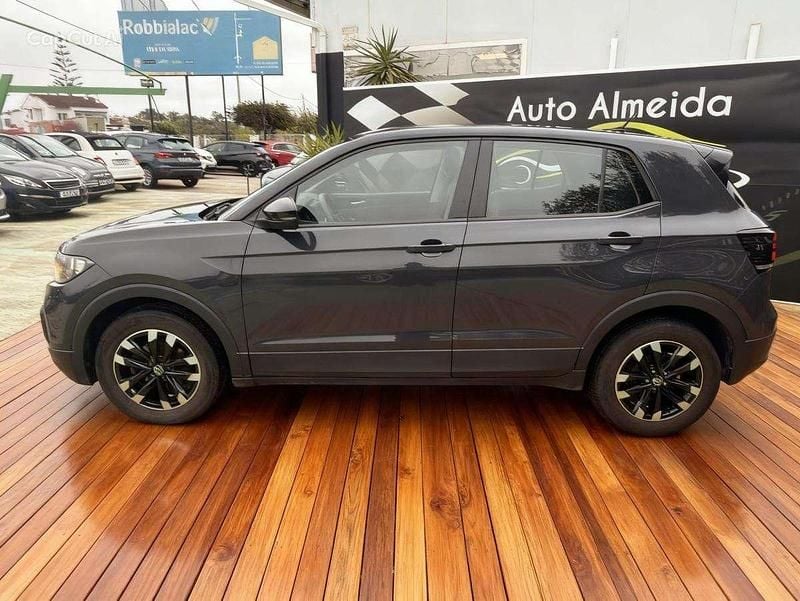 Usado VW T-Cross 95 HP (69 kW) 2020 Cinzento SUV
