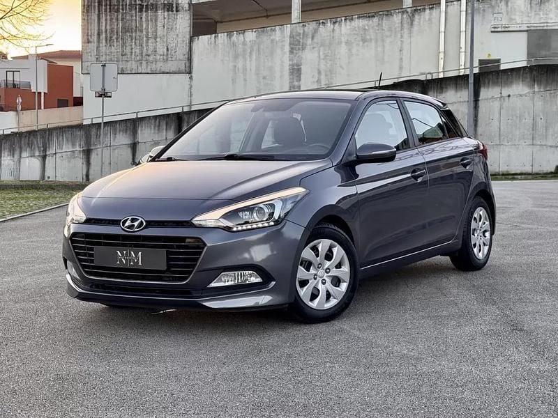 Cinza escuro Usado 2018 Hyundai i20 Style | € 13.990 (Preço justo) - Imagem 1/4