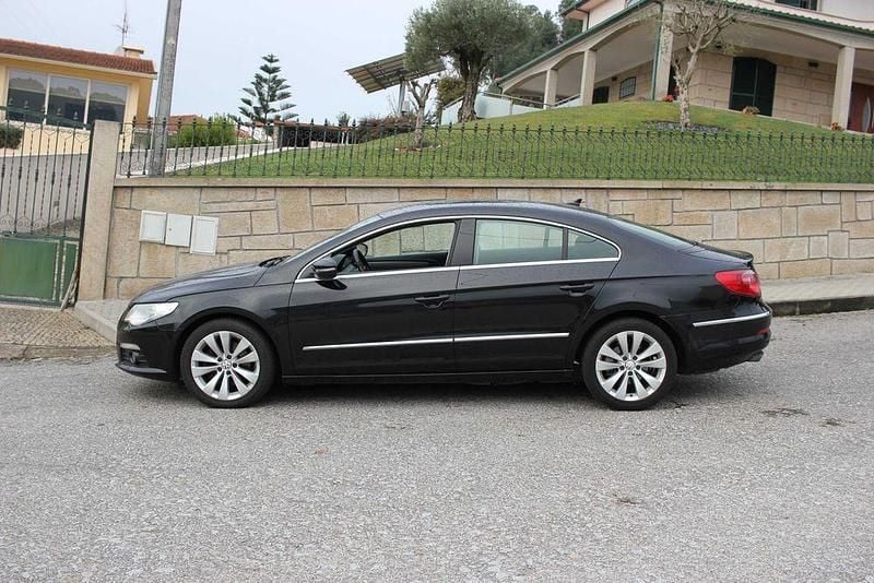 Usado 2008 VW CC Sedan | € 7.900 - Imagem 1/4
