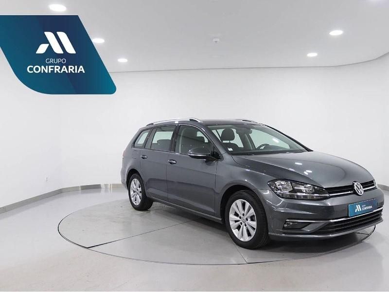 Cinzento Usado 2019 VW Golf VII Carrinha | € 18.780 (Preço elevado) - Imagem 1/4