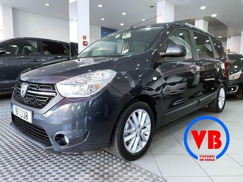 Cinza Usado 2017 Dacia Lodgy Monovolume | € 11.500 (Preço justo) - Imagem 1/4