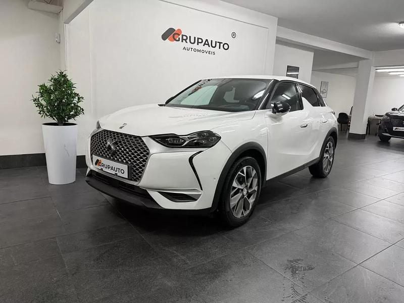 Branco Usado 2020 DS Automobiles DS3 Crossback E-Tense Grand Chic SUV | € 17.990 (Preço justo) - Imagem 1/4