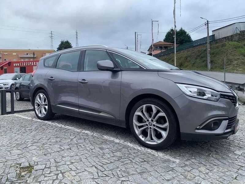 Usado Renault Grand Scénic IV Dynamique 110 HP (80 kW) 2017 Cinzento Monovolume