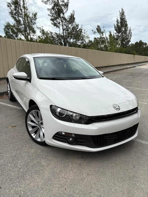Branco Usado 2010 VW Scirocco Coupé | € 12.700 (Preço justo) - Imagem 1/4