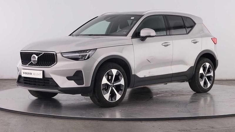 Prateado Usado 2024 Volvo XC40 SUV | € 33.900 (Preço justo) - Imagem 1/4