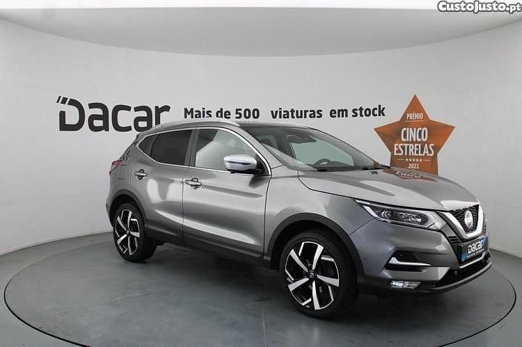 Cinza Usado 2018 Nissan Qashqai Tekna SUV | € 17.399 (Bom preço) - Imagem 1/1