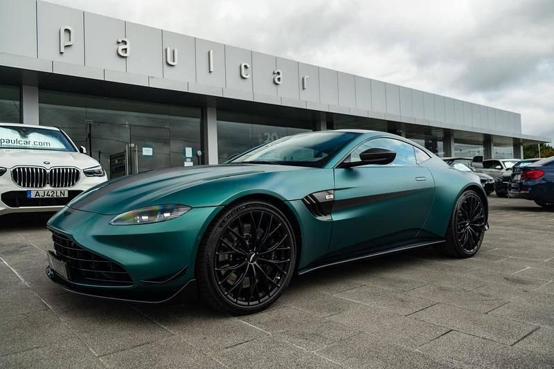 Verde Usado 2024 Aston Martin Vantage Coupé | € 232.500 - Imagem 1/4