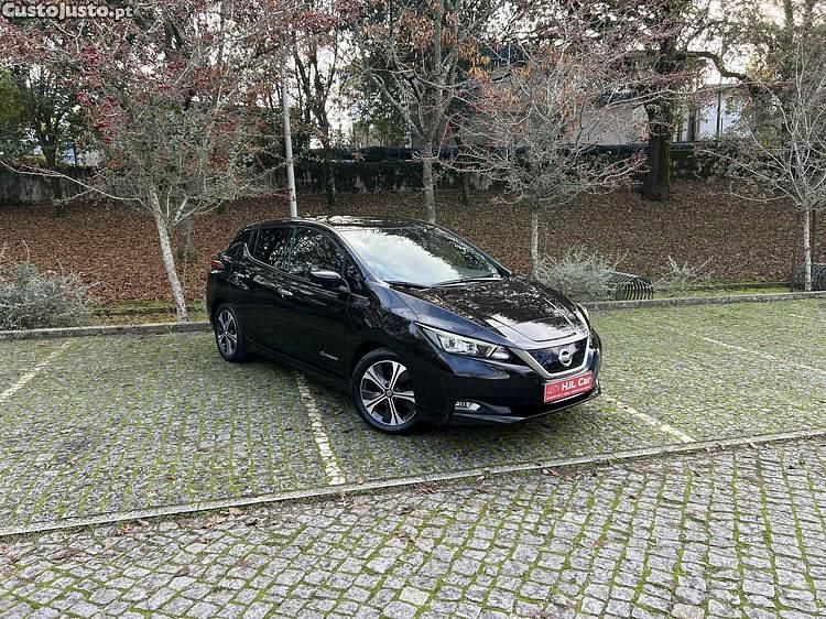 Usado Nissan Leaf Tekna 110 kW (150 HP) 2019 Preto Citadino