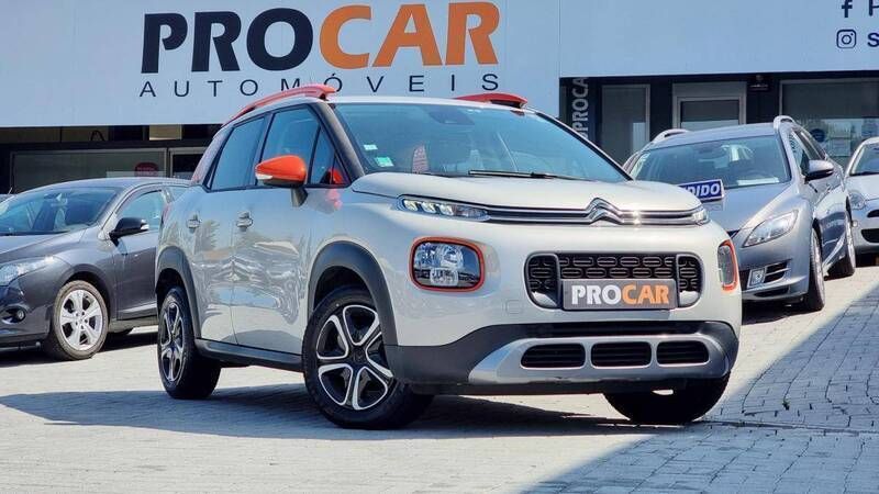 Cinzento Usado 2017 Citroën C3 Aircross SUV | € 10.950 (Preço justo) - Imagem 1/4