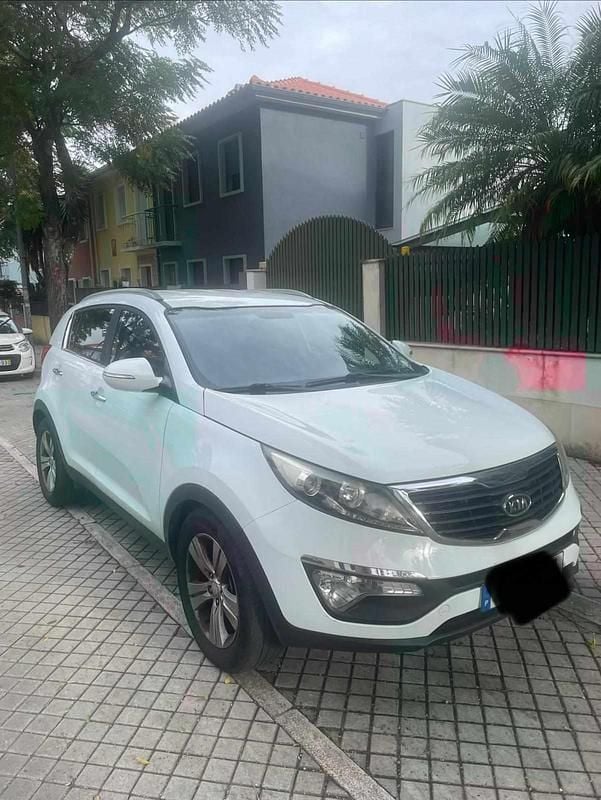 Usado Kia Sportage 116 HP (85 kW) 2012 Branco SUV