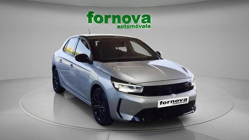 Usado Opel Corsa 101 HP (74 kW) 2025 Cinzento Citadino