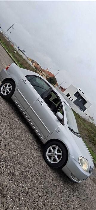 Usado Toyota Corolla 97 HP (71 kW) 2004 Sedan