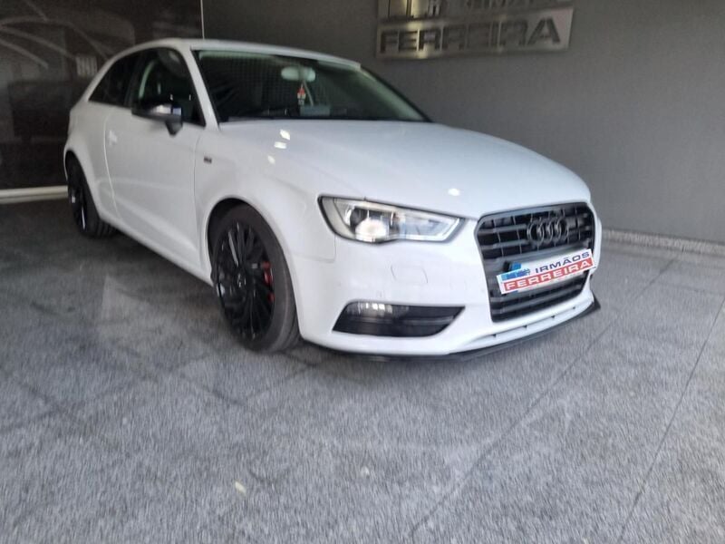 Branco Usado 2013 Audi A1 Citadino | € 15.000 (Preço elevado) - Imagem 1/4