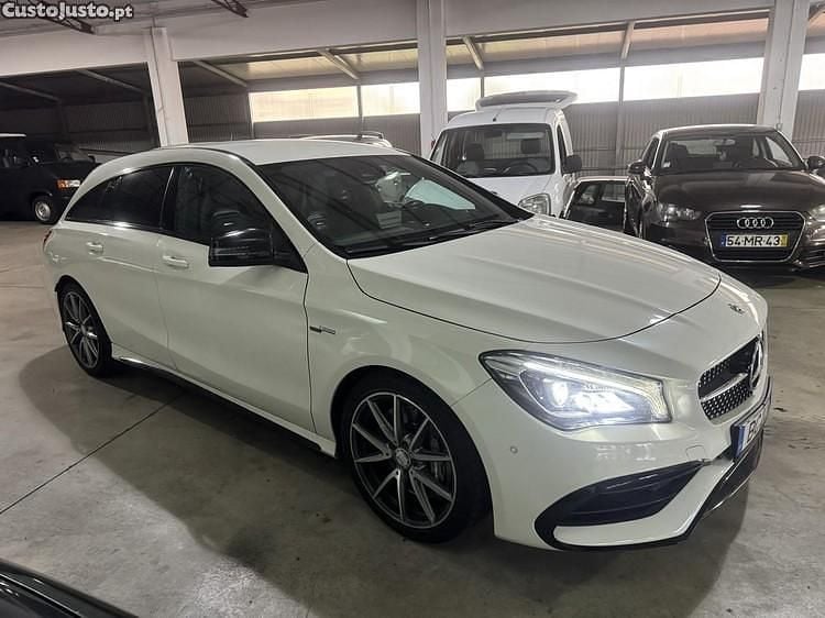 Usado Mercedes CLA45 AMG AMG 380 HP (279 kW) 2016 Branco Carrinha
