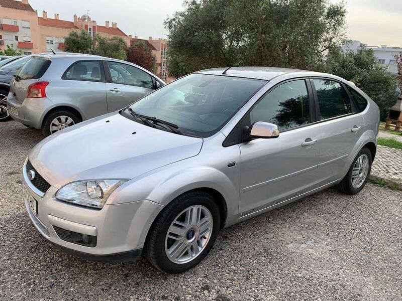 Usado 2007 Ford Focus Ghia Sedan | € 5.500 (Bom preço) - Imagem 1/4