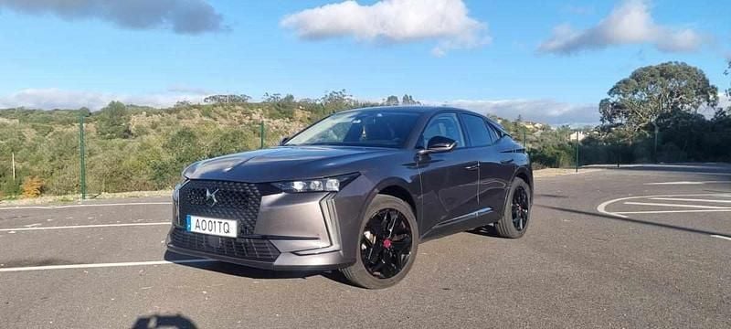 Cinzento Usado 2022 DS Automobiles DS4 Citadino | € 27.500 (Preço elevado) - Imagem 1/4