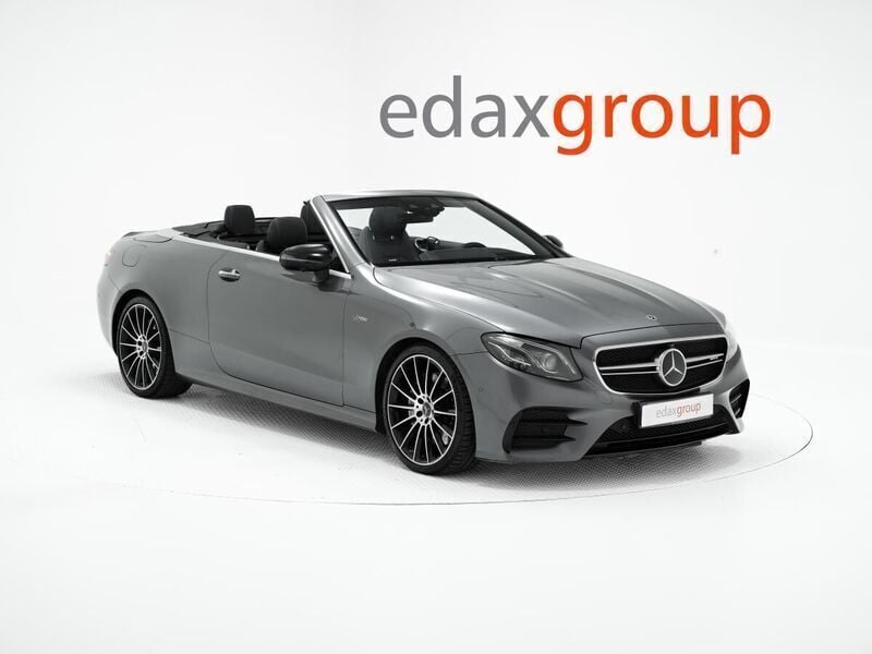 Cinza Usado 2019 Mercedes E53 AMG AMG Coupé | € 69.990 - Imagem 1/4