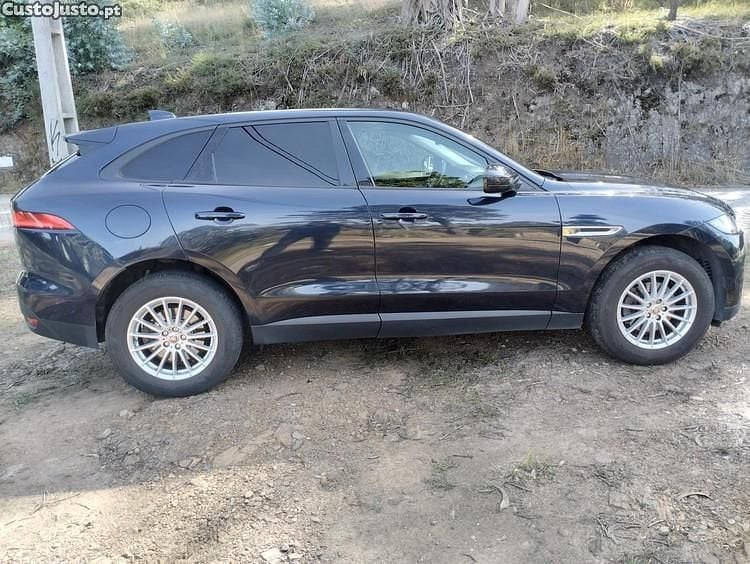 Azul Usado 2018 Jaguar F-Pace Prestige SUV | € 24.750 (Preço justo) - Imagem 1/1