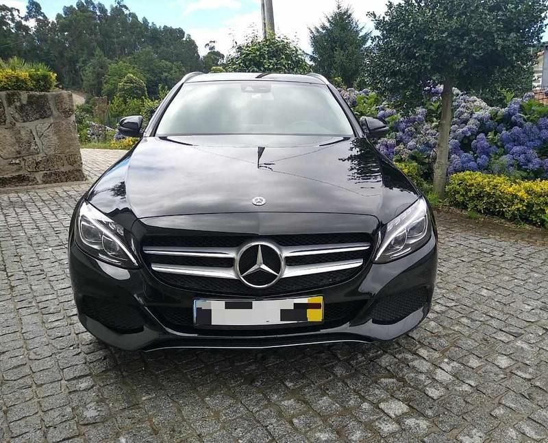 Preto Usado 2017 Mercedes C220 Carrinha | € 21.950 (Bom preço) - Imagem 1/4