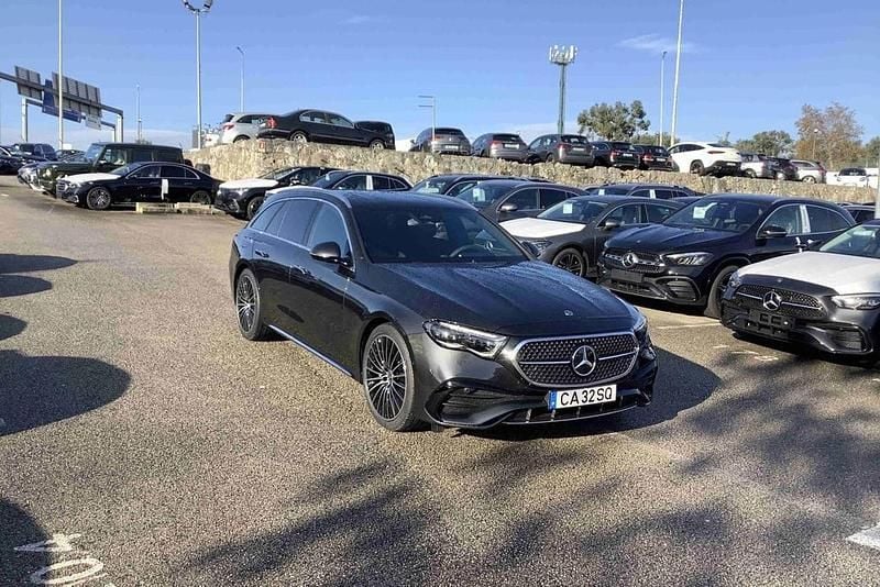 Cinzento Novo 2025 Mercedes E300 Carrinha | € 77.800 (Preço justo) - Imagem 1/4