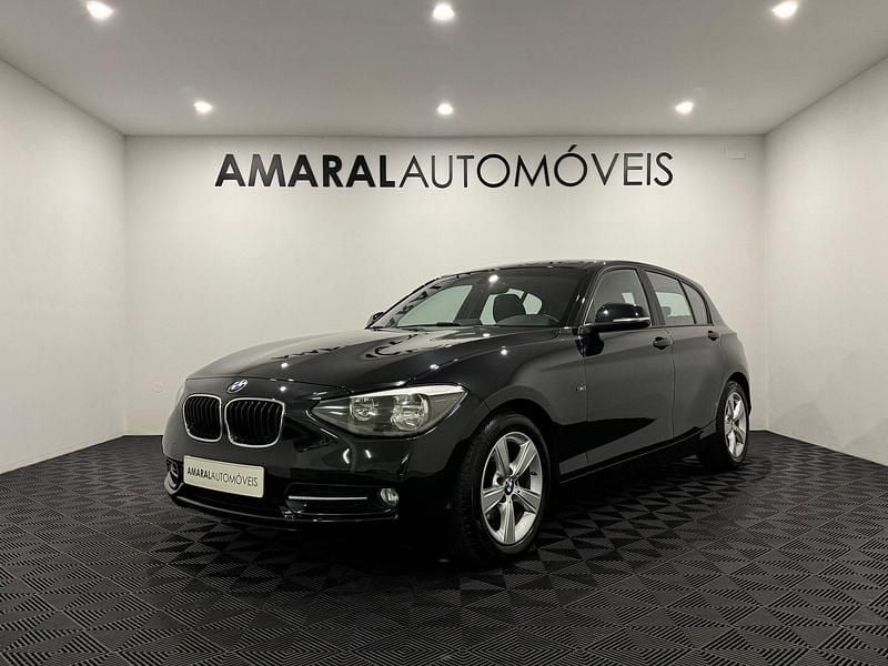 Preto Usado 2014 BMW 116 Sport Line Citadino | € 12.900 - Imagem 1/4